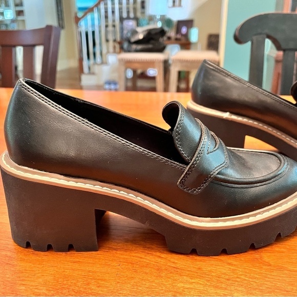 Dolce Vita Black Platform Loafers - Picture 4 of 12
